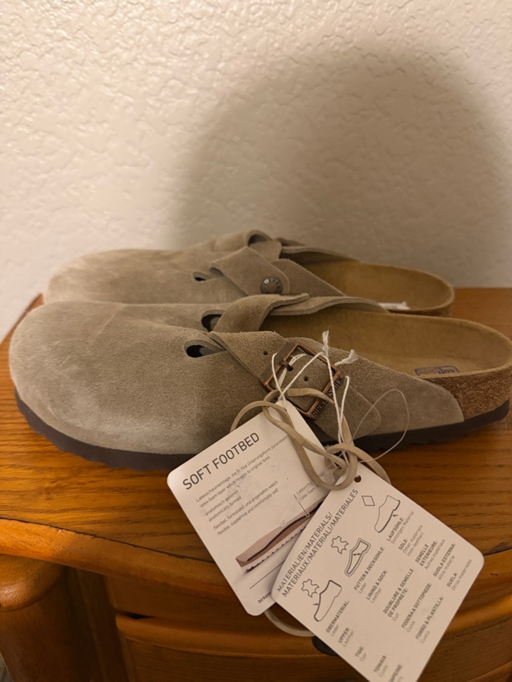 Suede Slip-On Clogs with Adjustable Strap - Gray